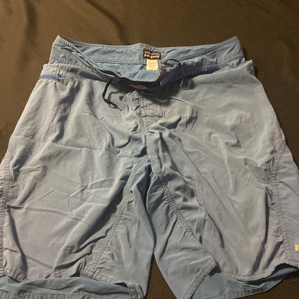Patagonia Swim Trunks Board Shorts 33 Blue Inseam 10” Unlined. Preowned.